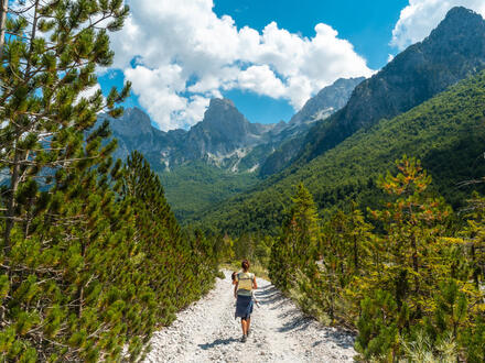 7 Tage Erlebnisreisen Balkan - Albanien: Wandern mit Weitblick und Zeit für echte Begegnungen Unkategorisiert online kaufen